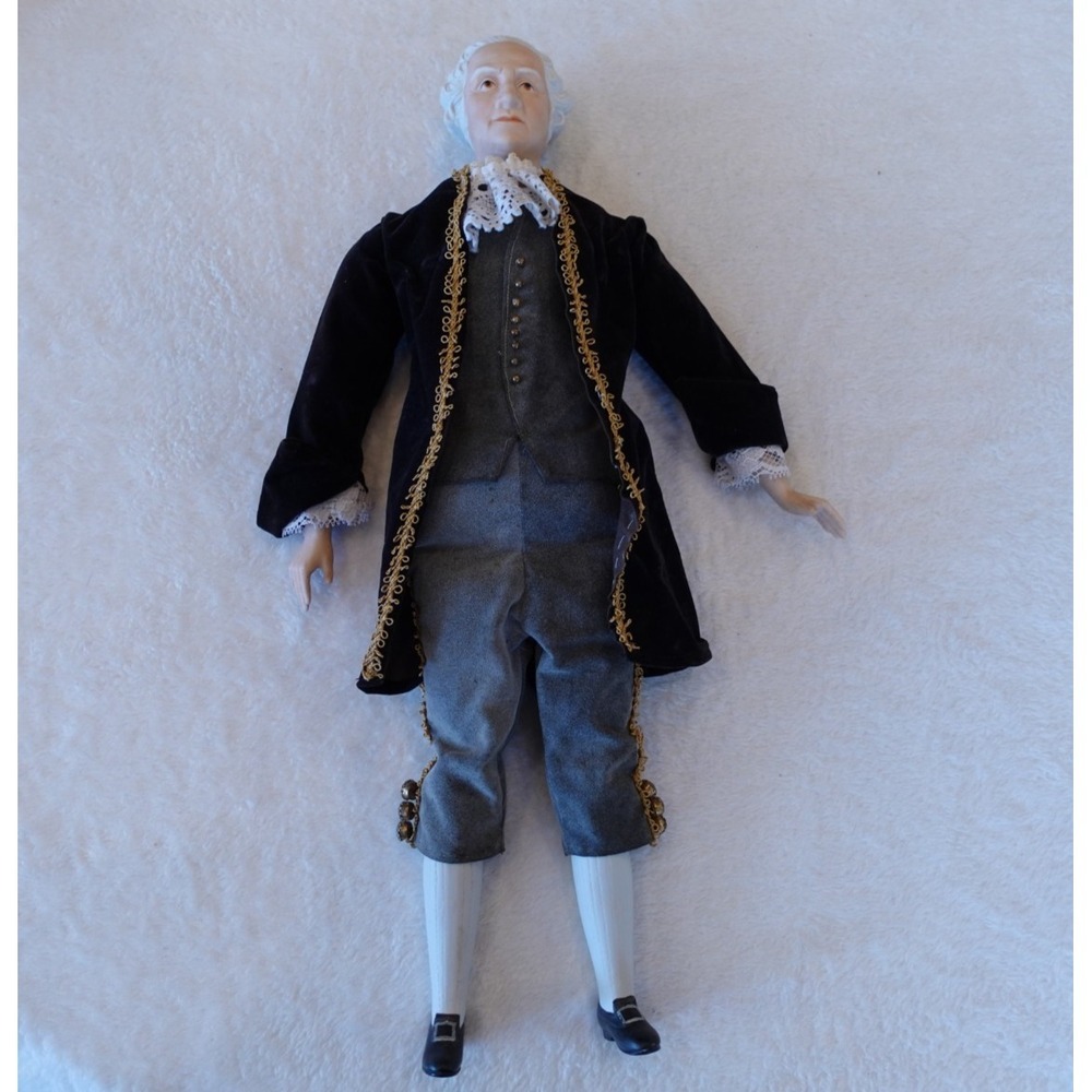 Vintage Yield House George Washington 18 inch‎ Porcelain Doll 1979 Bicentennial